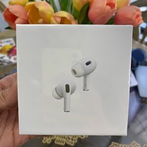 Apple AirPods Pro 2nd Generation with USB-C MagSafe Charging Case SEALED
